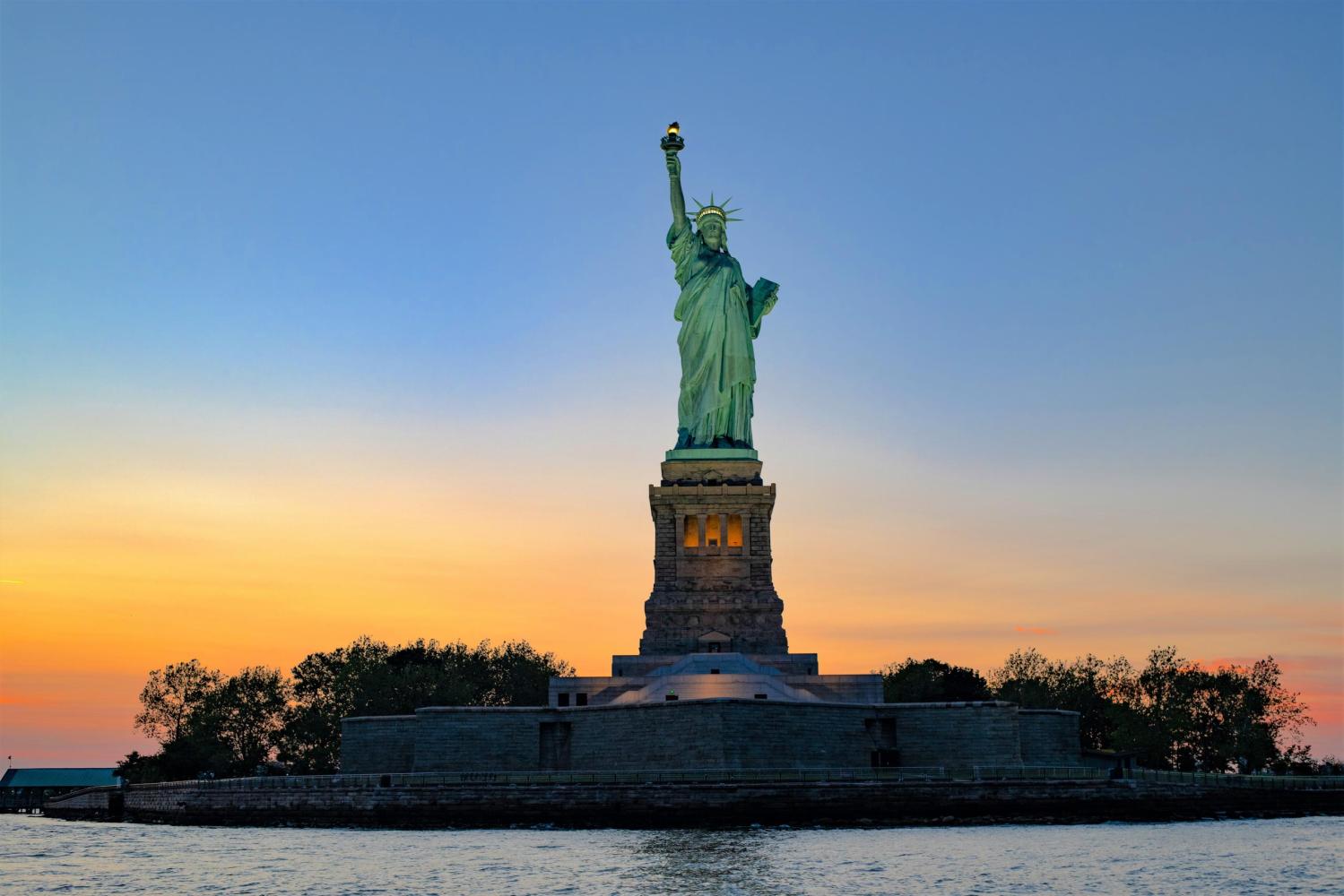 sunset cruises of NYC with the Statue of Liberty